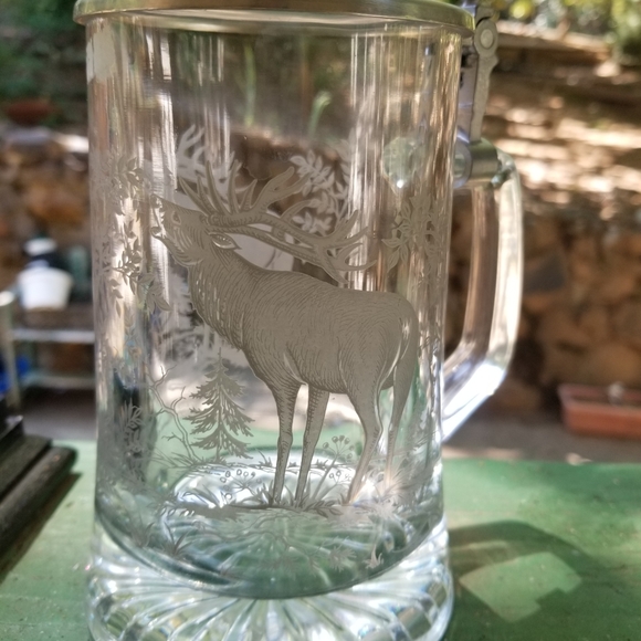 Vintage ALWE Beer Stein with Etched Elk in a forest with a pewter lid🦌🍺 - Picture 6 of 10